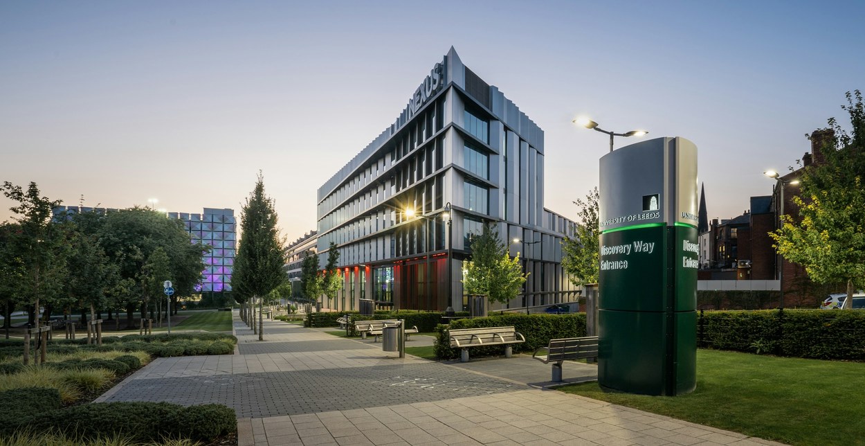 利兹大学 Nexus 楼与校园